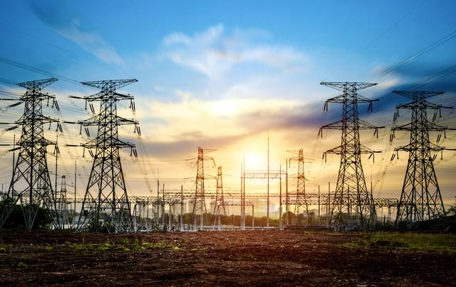 交大硕士报浙江电网没通过，很多清北学子排队，当工人这么香吗？