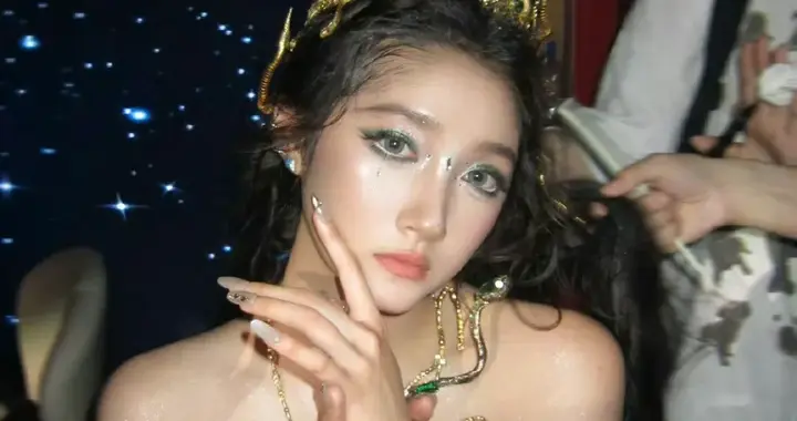 关晓彤权威蛇塑如此成功，这个妆容造型真的厉害了！