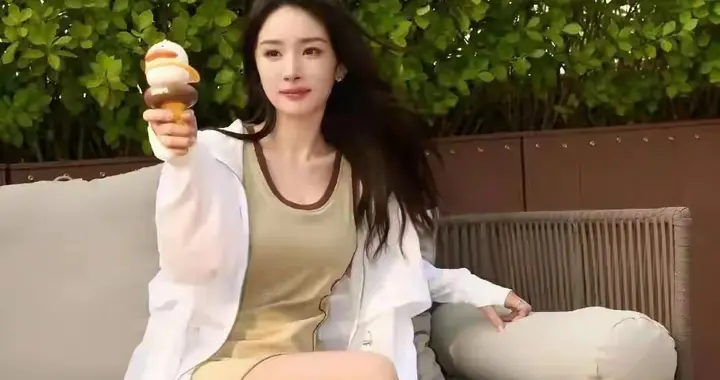 杨幂，凹凸身材，逆天长腿，妥妥的极品！