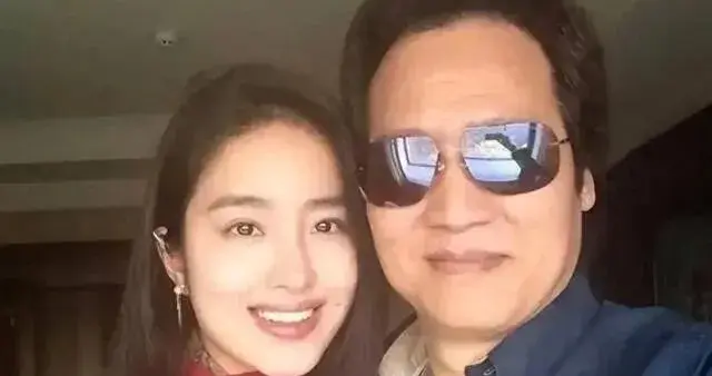 杨采钰豪门梦碎！刚生下儿子，男方家还传出“去母留子”的风声。