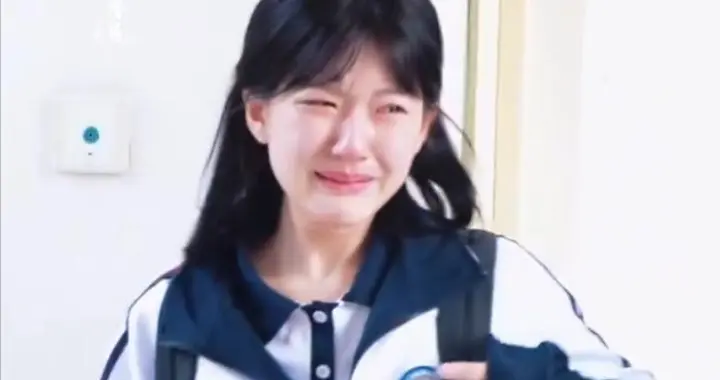 不会哭就别瞎演！赵露思的一场哭戏，让多少假哭演员无地自容