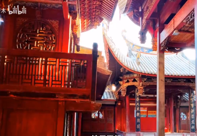 祖庙千秋颂恩典 新生百世仰慈容