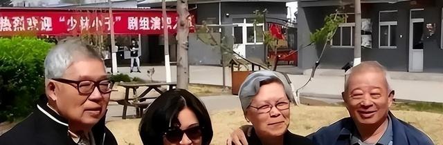 62岁利智老了刻薄相，素颜再没了早年的貌美，远不如李连杰前妻！