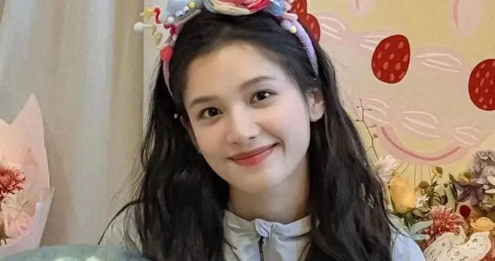 张婧仪魅力头像