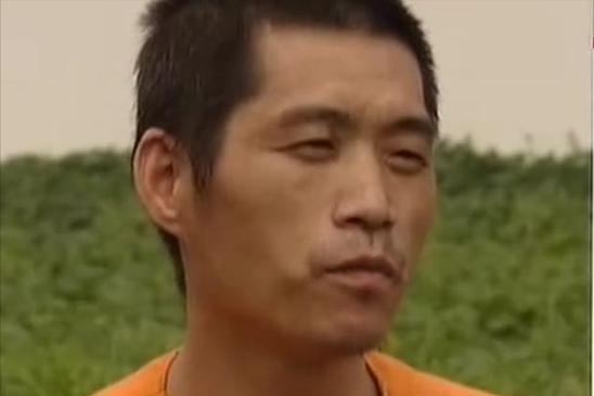 河南恶魔8小时杀3人，枪决前微笑捐赠器官，被网友称作真汉子