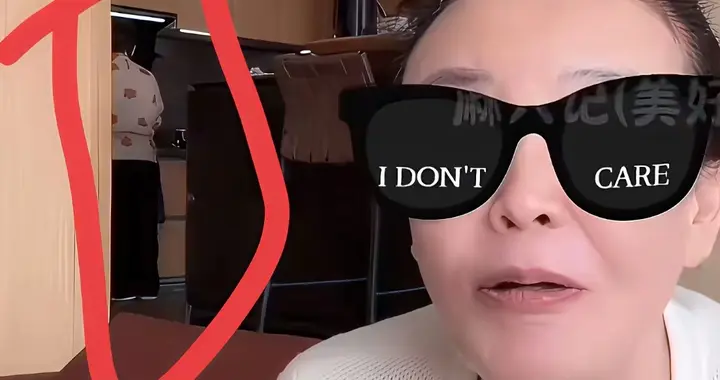 马筱梅妈妈出镜，厨房忙碌为孩子做菜，汪小菲二婚比头婚要幸福