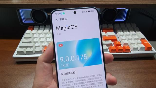1.87GB！荣耀推送MagicOS新功能：55款机型可升级！
