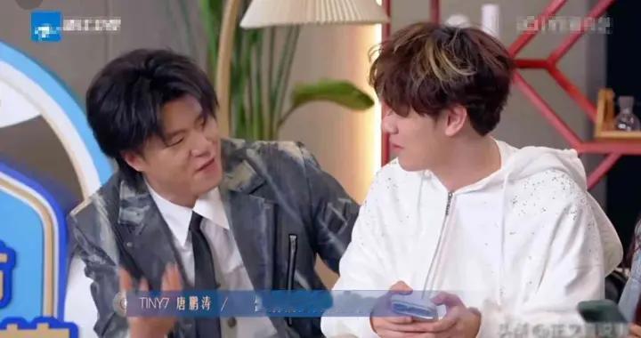 乐评人梁源私下吐槽：吴克群就是装，锤的就是他