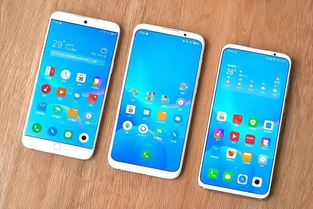 惊艳！魅族22系列曝光，白色面板回归，该有的全有