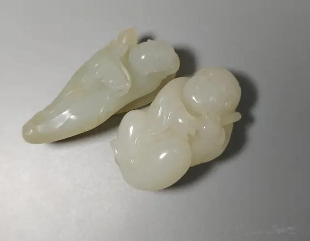 两个仿古童子，都是什么料子