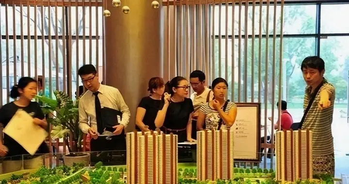 不出10年，国内贬值最快的不是房价股价，而是这些没留心的东西