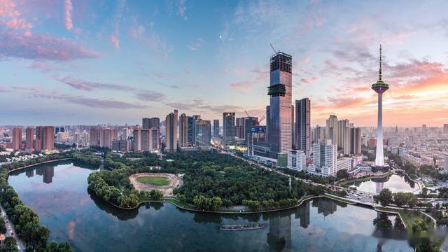辽宁沈阳：承包地出租后，街道办拒绝给出租户补偿？法院：违法