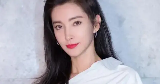 美图欣赏：李冰冰