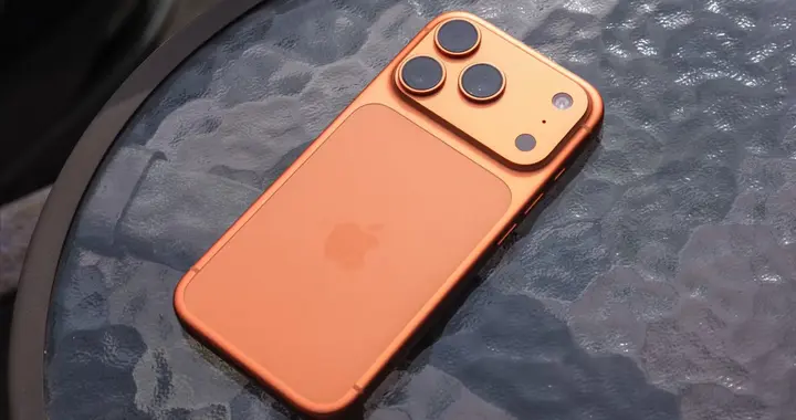 iPhone 17 Pro降至“新低價”！A19 Pro+40倍變焦+6米防水