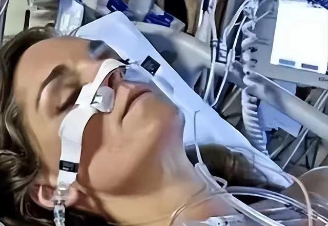 凯特全身插满管子的照片流出，形如枯槁，与之前反差太大，悲催了