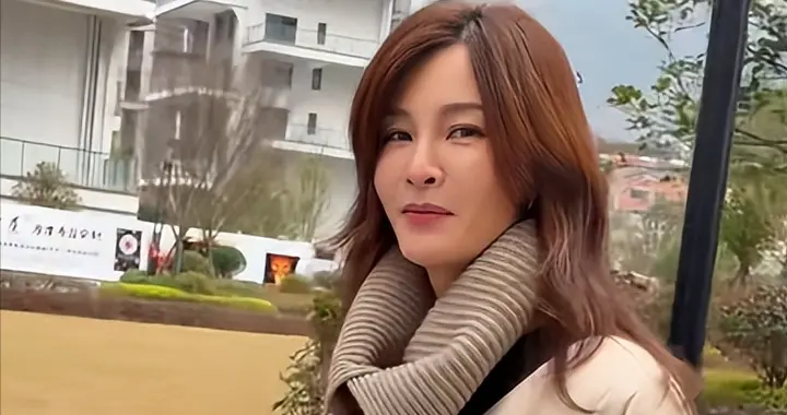 刘孜给父母在老家遵义买房，上百平装修很用心，爸妈反应让她失望