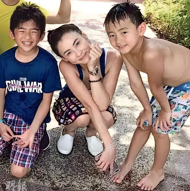 42岁张柏芝想四胎生女儿 继承自己的珠宝和美貌 儿子只有一个要求