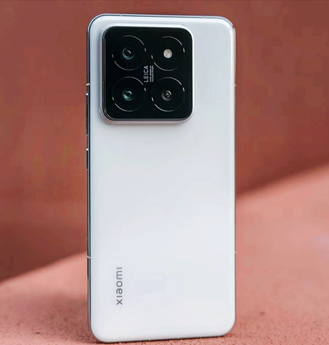 小米15 Pro突然大跳水，第三方直接打7.7折，补贴叠加后性价比拉满