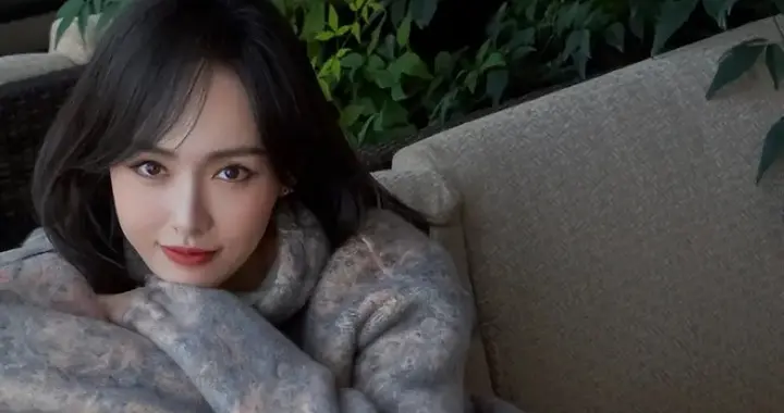 离婚传闻真相大白不到2月，唐嫣彭冠英官宣，撕下了罗晋的\体面\