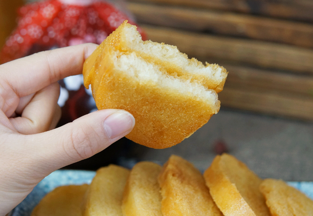 炸馒头片，别直接炸，牢记1点，出锅片片金黄酥脆，好吃不油腻