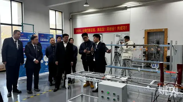 年产20万根石墨烯瞬热管生产线全面贯通