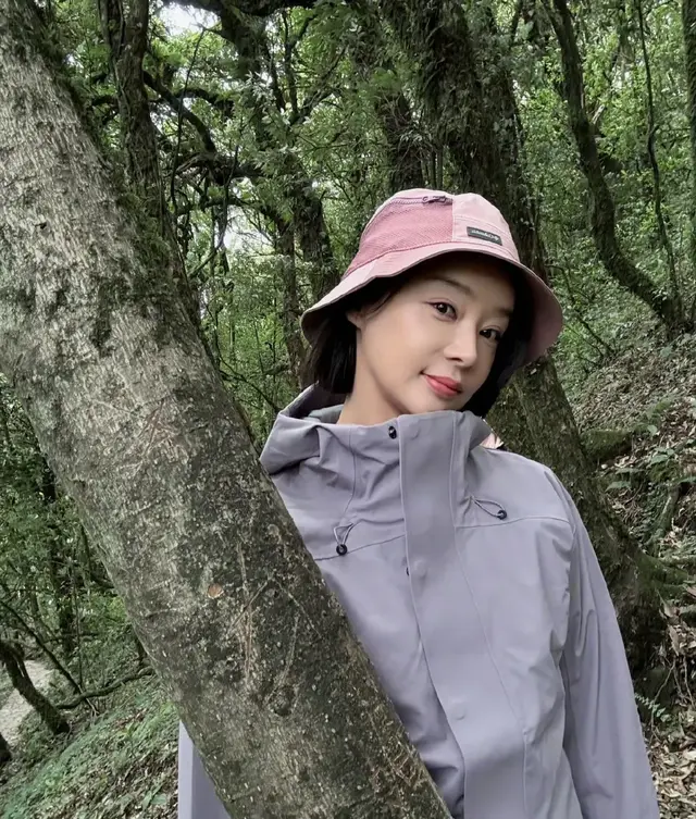 天啊，这居然是袁珊珊猛一看还以为是杨紫呢!