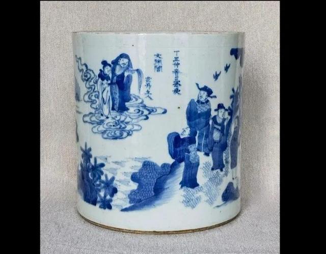 顺治|看山石披麻皴染技法 辨明末清初青花瓷器