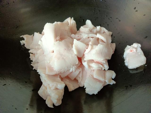 猪油|猪油和桶装食用油，吃哪一种更适合