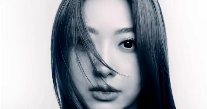 突爆入院！香港人气女星深夜宣布全面停工，2年前已确诊左耳失聪