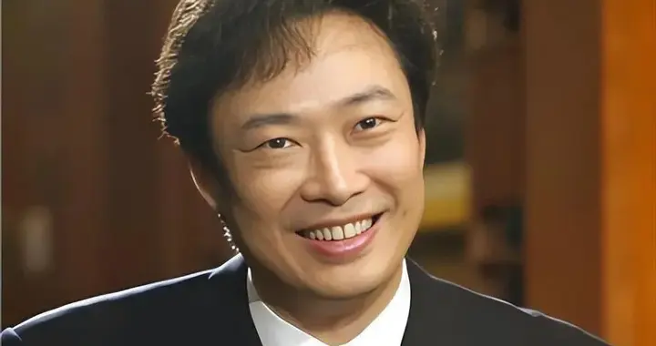 70岁费玉清坐拥20亿却抠到极致！无儿无女，和61岁江蕙约定扎心了