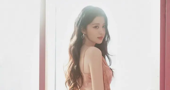 王楚然这个造型“魅”到极致！妖妃既视感