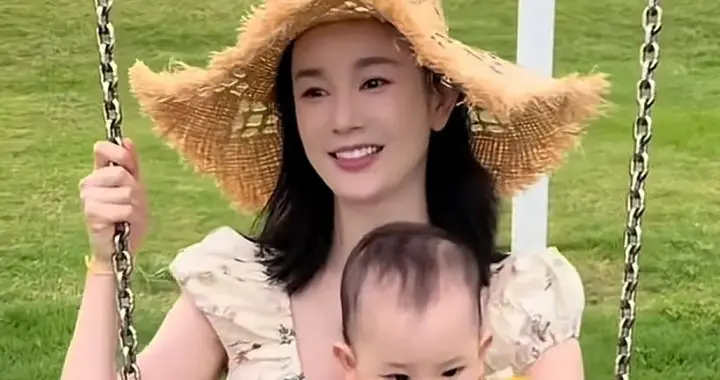 张檬携老公孩子入住大平层，原来明星当爸妈，比普通人还拼