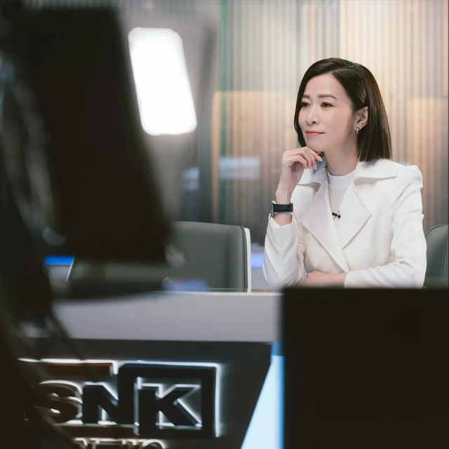 佘诗曼与名模周汶錡罕见同框，曾被称为“毒蛇”