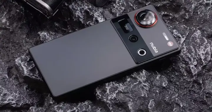 16GB+512GB跌至3329元，屏下攝像頭+驍龍8至尊+144HZ直屏