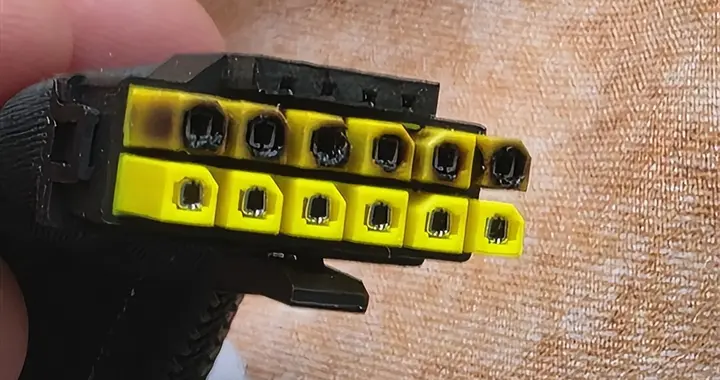 一網友連續燒了兩塊RTX 5090！都是16針接口惹的禍