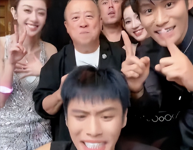 香港这一夜，“丢脸”的不止曾志伟，还有整个港圈