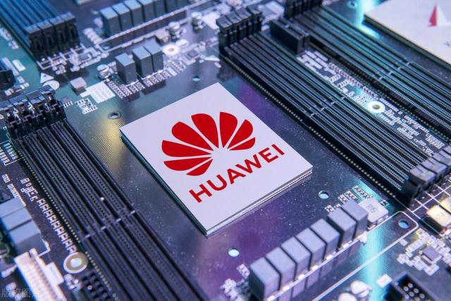 华为mate70系列大概十一月发布，鸿蒙5.0和拍照算法都可以期待