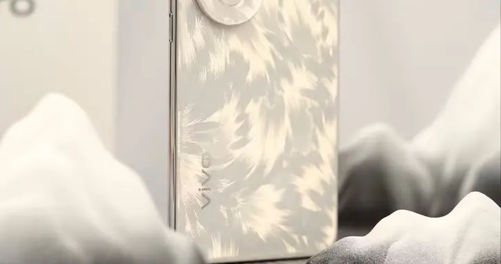 vivo舍棄高利潤(rùn)！現(xiàn)跌至1866元，還有225萬(wàn)分+超窄黑邊+百倍變焦