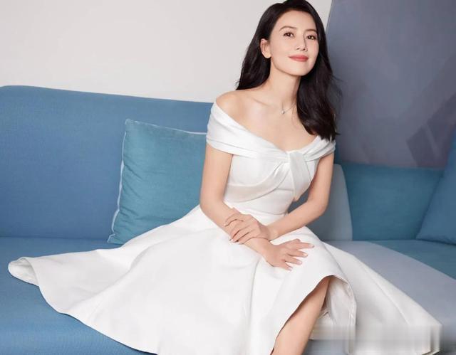 46岁的高圆圆依旧风韵犹存