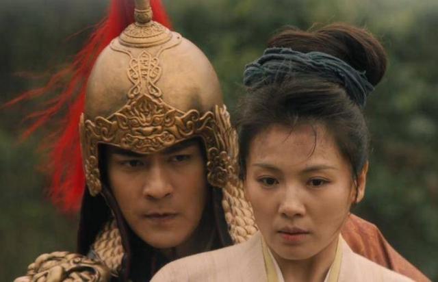 一人毁了整部剧！刘涛再现尴尬演技，“母子恋”场面真的不忍直视