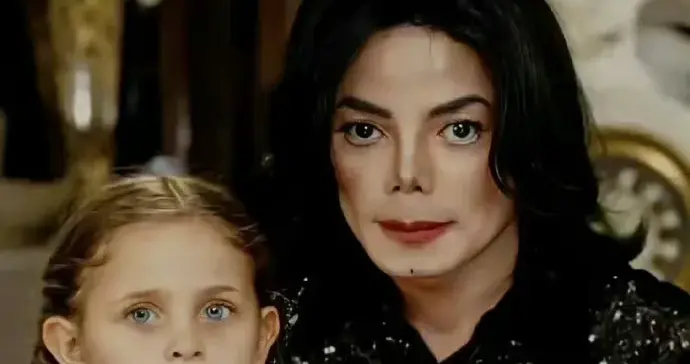 迈克尔·杰克逊的女儿已经长大成人，网友：“天王基因“果然强大 ???