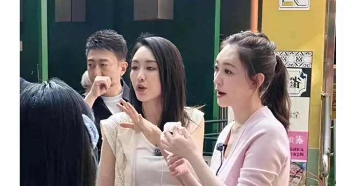原相机生图打脸！王鸥李小冉颜值太抗打