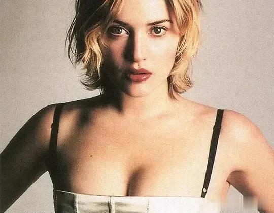 泰坦尼克号|“肥温”凯特为艺术献身的三部电影