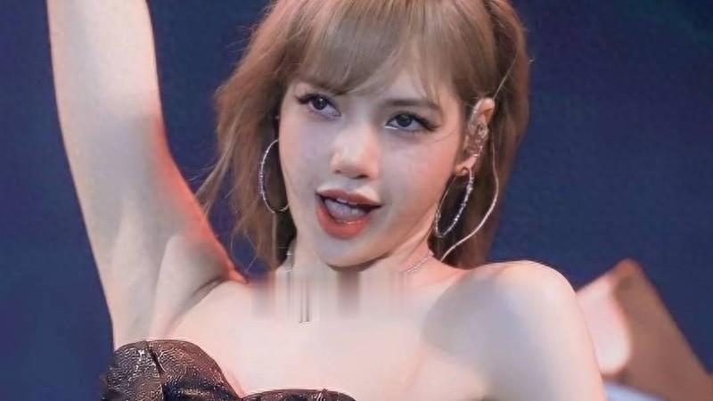 Lisa与LV三公子圣诞约会传闻：争议不断，真相究竟几何？