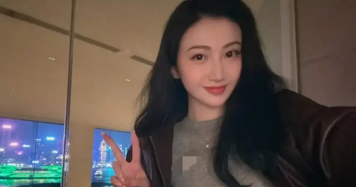 景甜没有小肚腩，好羡慕啊