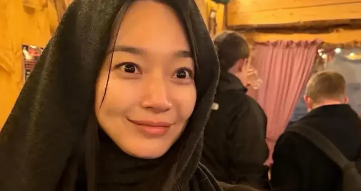 申敏儿蜜月照公开，全是金宇彬视角，看得出金宇彬拍照技术很一般