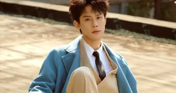 周奇怎么了？从《小欢喜》中暖心男孩方一凡到私联粉丝的心机boy