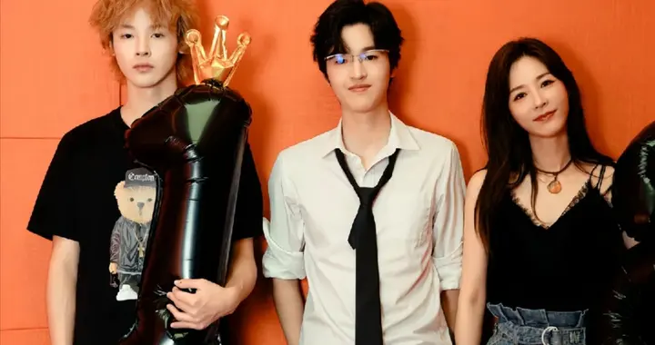 马景涛前妻吴佳妮晒与儿子合照，大儿子像爸爸小儿子像妈妈都很帅