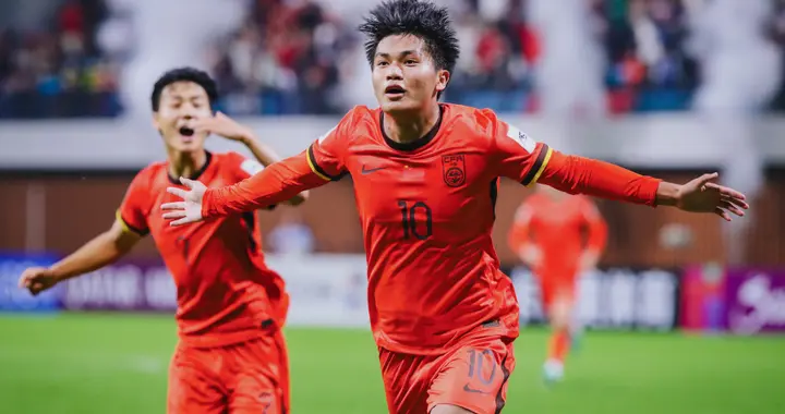 U22国足大逆转！3-1泰国U23，王钰栋独造2球，蒯纪闻破门