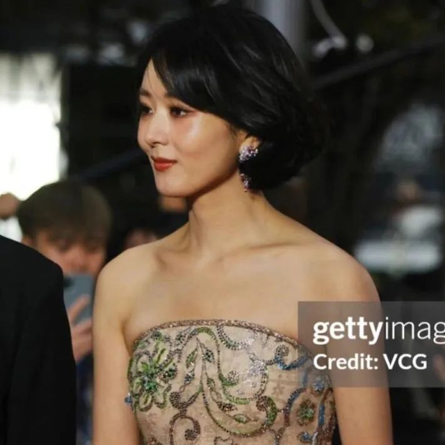 小八卦！赵丽颖，荣梓杉，陈都灵，蒋欣，黄明昊，彭昱畅，张凌赫